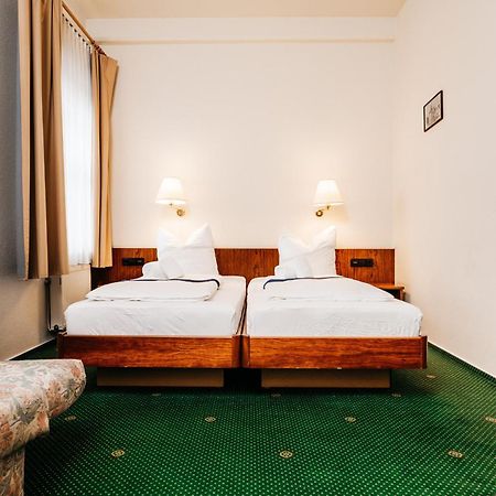 Hotel Brander Hof ภายนอก รูปภาพ